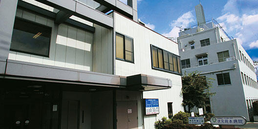 伏見岡本病院（常勤）の看護助手求人の写真