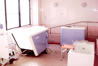 医療法人社団 友勝会 介護老人保健施設 みどりの館アルバム写真3