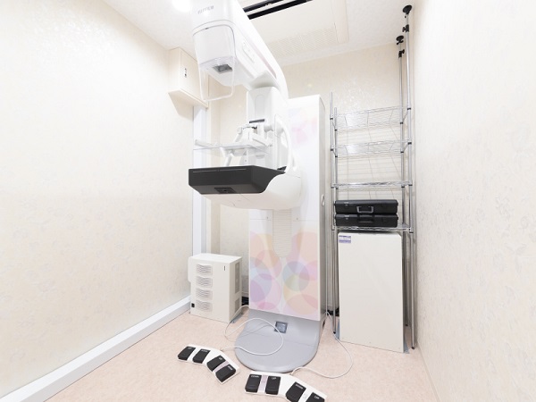 京都駅まつたに乳腺・形成外科クリニックアルバム写真1