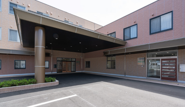 AzBeing株式会社 住宅型有料老人ホーム請西真心生楽館の写真