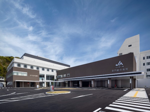 山口県厚生農業協同組合連合会 長門総合病院の写真