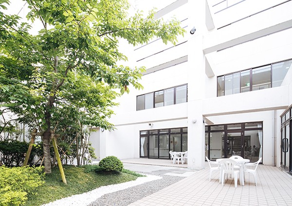 医療法人社団葵会 介護老人保健施設葵の園・市川の写真