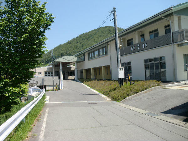 依田窪医療福祉事務組合　依田窪老人保健施設の写真