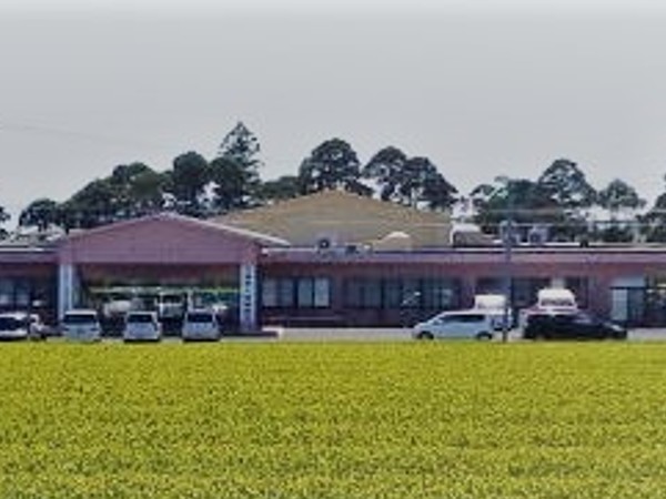 医療法人芳和会 介護老人保健施設シルバーライフちらんの写真