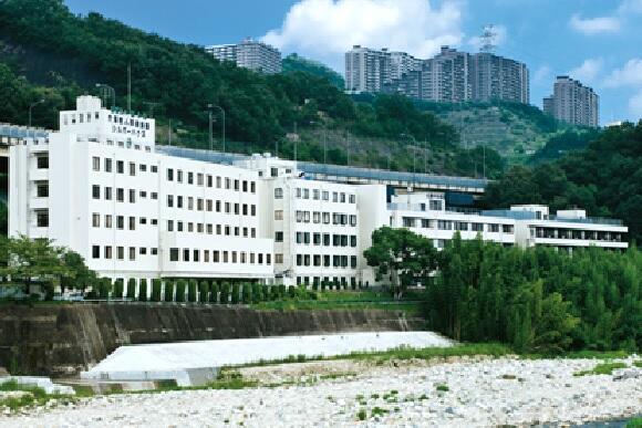 医療法人社団緑水会　北摂中央病院の写真