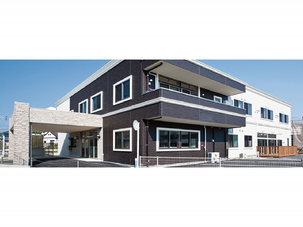 株式会社ジェニュインの写真