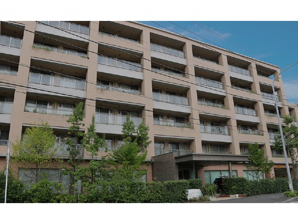 社会福祉法人葵友会 介護老人福祉施設たまプラーザ倶楽部の写真