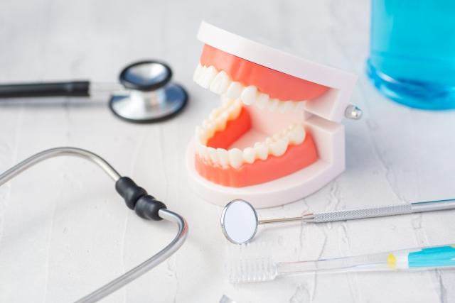 s歯科衛生士の仕事道具