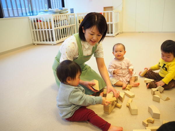 ポピンズナーサリースクール多摩川(常勤)の保育士求人サブ写真1