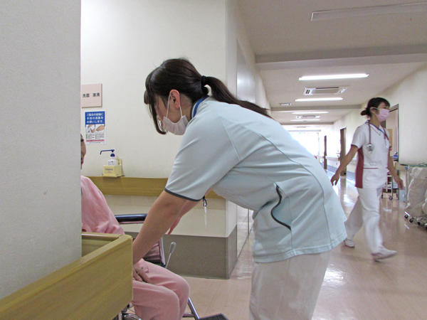 所沢第一病院（常勤 / パート）の看護助手求人メイン写真1