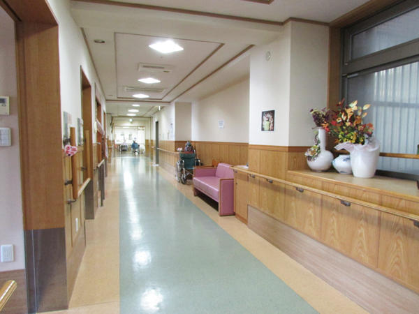 藤沢養護老人ホーム(生活相談員/常勤)の社会福祉士求人サブ写真1