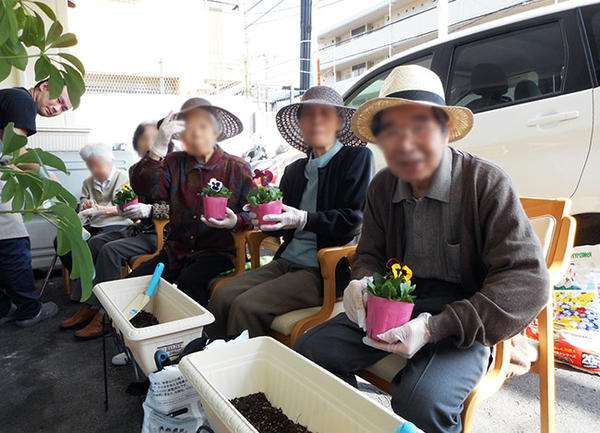 小規模多機能型居宅介護 ひめゆり（ケアワーカー/パート）の介護職求人メイン写真4