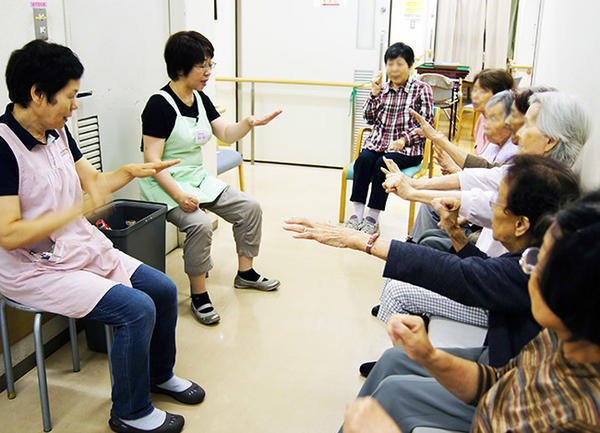 横浜市川井地域ケアプラザ デイサービスセンター（常勤）の看護師求人メイン写真4