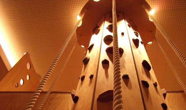 認可保育園コビープリスクールかめいど（常勤）の保育士求人メイン写真3