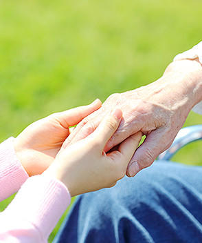 特別養護老人ホーム さくら苑 （常勤）の介護福祉士求人サブ写真1