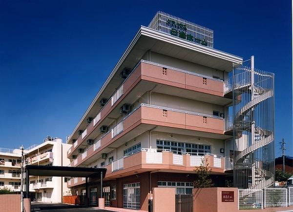 特別養護老人ホーム 日進ホーム（無資格/常勤）の介護職求人メイン写真2