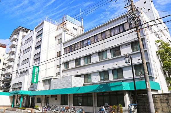 伏見桃山総合病院（常勤）の看護助手求人メイン写真1