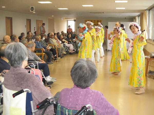 苗場福祉会 特別養護老人ホームケアカレッジ パート の看護師求人 採用情報 埼玉県所沢市 コメディカルドットコム