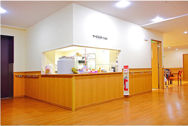 介護老人保健施設エスポワール練馬（常勤）の理学療法士求人メイン写真5