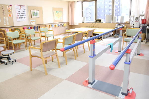 介護老人保健施設トラスト（常勤）の介護福祉士求人メイン写真4