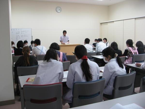 介護老人保健施設 さくら苑（常勤）の介護福祉士求人メイン写真3