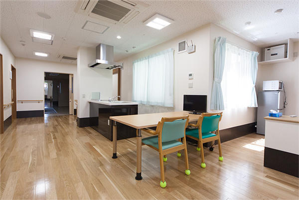 ひまわり・ちゅうりっぷ・わたぼうし（常勤）の支援員求人メイン写真4