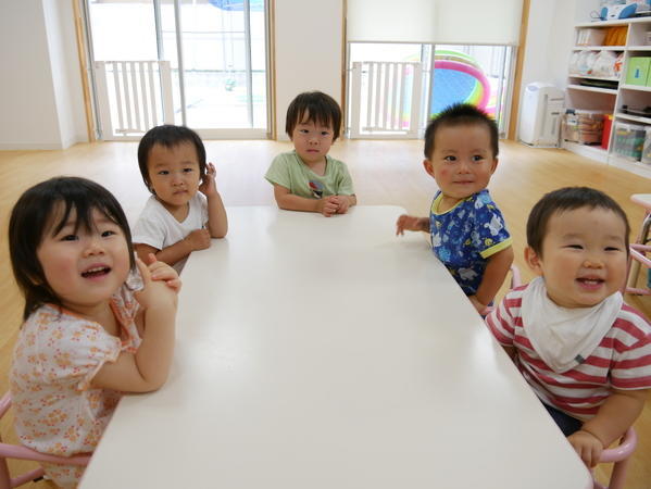 クレアナーサリー足立さくら園（常勤）の保育士求人メイン写真3