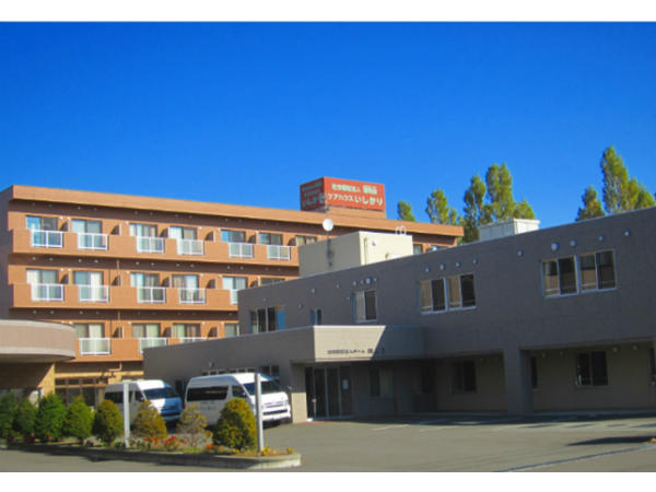 特別養護老人ホーム ほとり（リーダー候補/常勤）の介護福祉士求人の写真