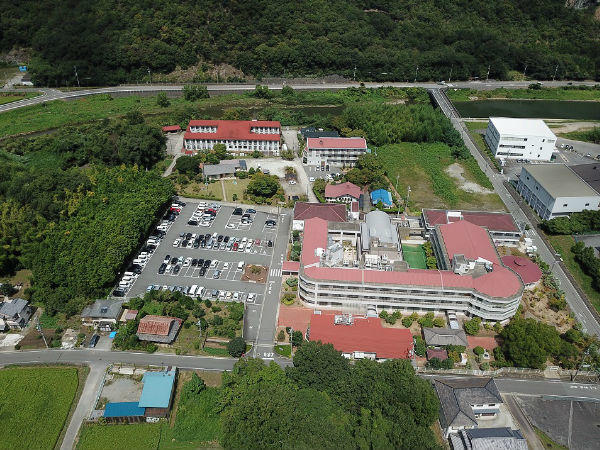 特別養護老人ホームみぎわ園（嘱託職員/常勤）の介護福祉士求人メイン写真2