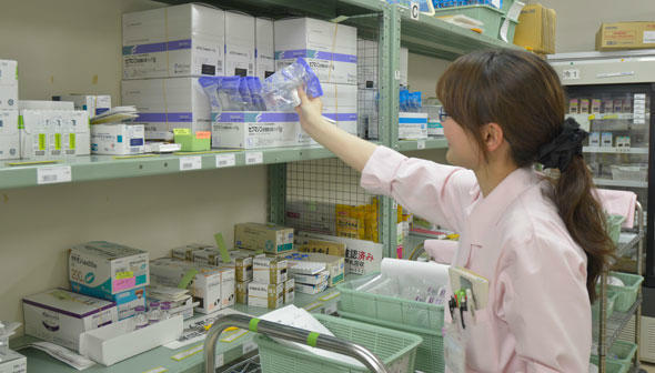 新潟中央病院（常勤）の薬剤師求人メイン写真1