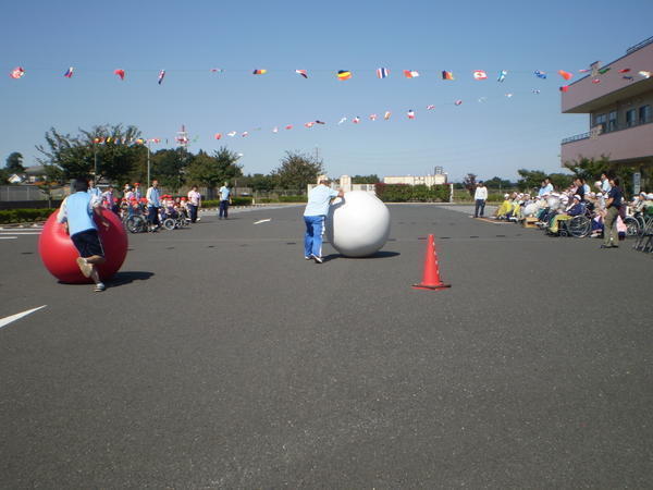 特別養護老人ホーム 新生ホーム（常勤）の介護福祉士求人メイン写真4