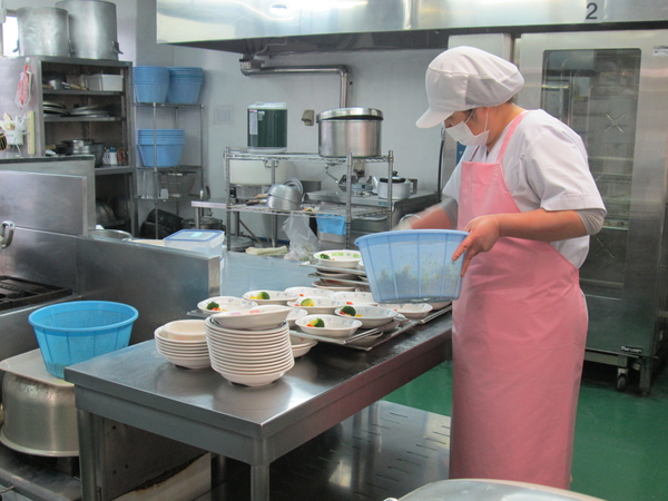 障害者支援施設　朝日塾（常勤）の調理師/調理員求人サブ写真2