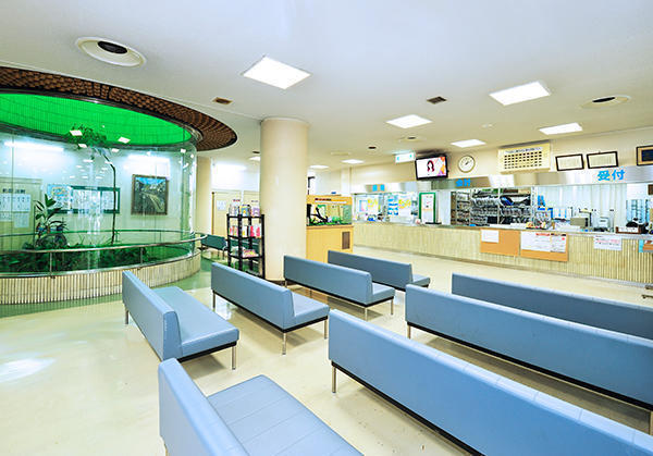 生野愛和病院（常勤）の看護助手求人メイン写真3