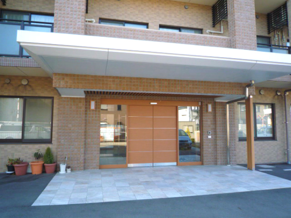 特別養護老人ホーム 吹田千寿園（常勤）の介護職求人メイン写真2