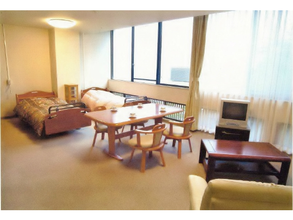 介護付有料老人ホーム ホームケアー生駒（常勤）の介護職求人メイン写真2