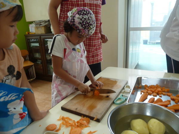 社会福祉法人 村山苑　ふじみ保育園≪調理員≫の調理師/調理員求人メイン写真2