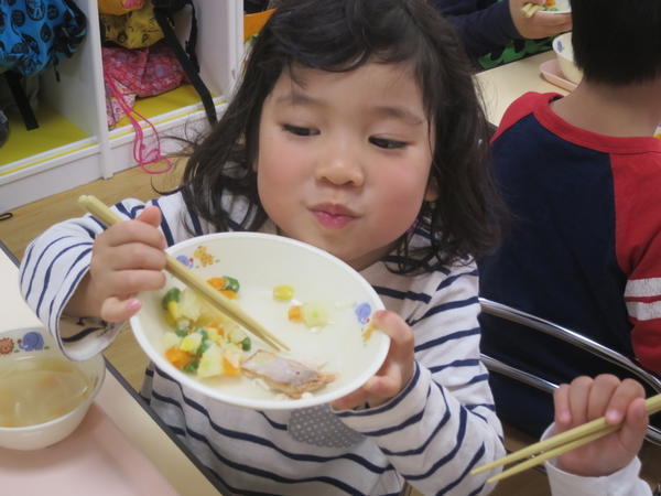キッズスクウェア丸の内東京ビル（常勤）の栄養士求人の写真
