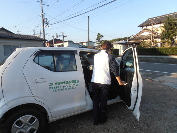 たじま医療生活協同組合 訪問看護ステーションえがお（パート）の看護師求人メイン写真3