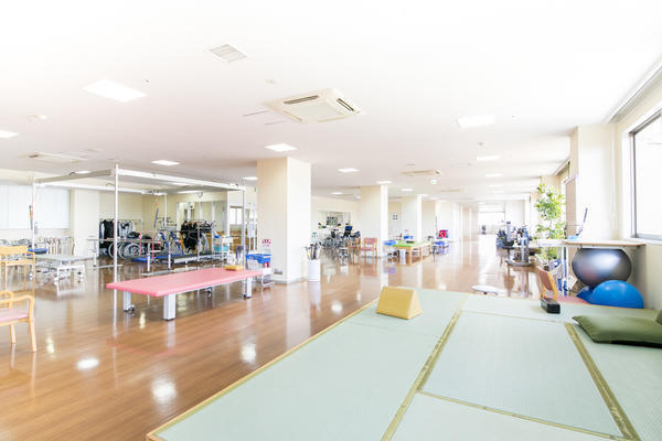 日野病院 / 作業療法士 / 常勤の作業療法士求人メイン写真2