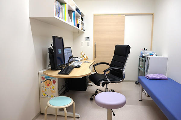 金谷整形外科　せぼね・骨粗しょう症クリニック（リハビリ助手 / パート）のその他求人メイン写真5