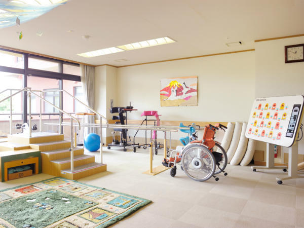 障害者支援施設　菰野聖十字の家（常勤）の支援員求人メイン写真3