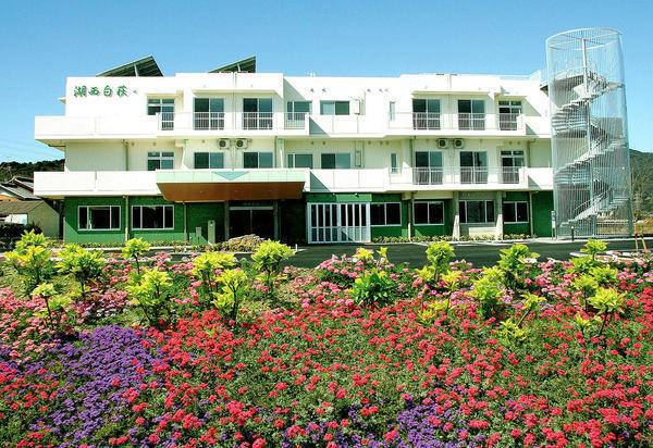 特別養護老人ホーム 湖西白萩（パート）の介護職求人メイン写真2