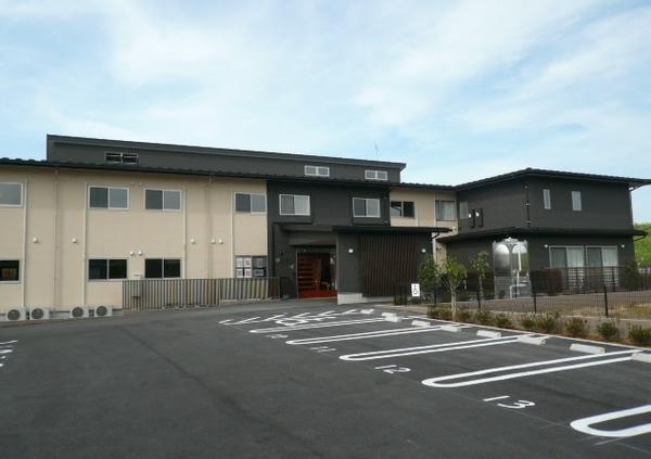 ファミリア本館（パート）の調理補助求人の写真