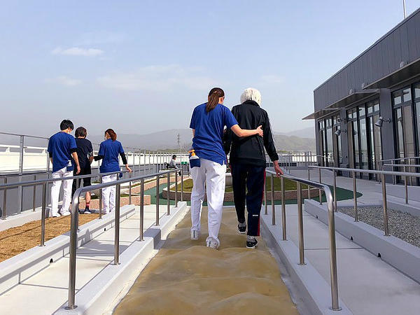 岸和田リハビリテーション病院（常勤）の看護師求人メイン写真2