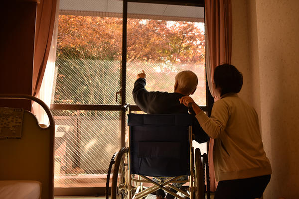介護老人福祉施設 藤香苑の介護職求人メイン写真4