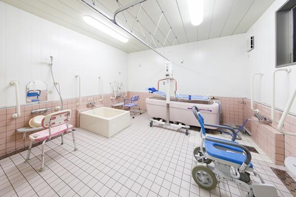 介護付有料老人ホームドルフィン笠岡の准看護師求人メイン写真4