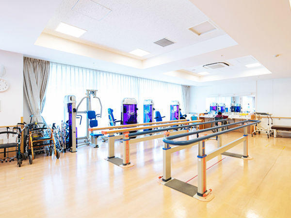 介護老人保健施設　葵の園・ヨコハマ（常勤）の理学療法士求人メイン写真3