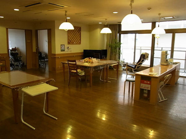 特別養護老人ホーム 高槻けやきの郷(常勤)の介護職求人メイン写真2