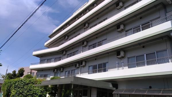 高松老人保健施設 フローラ(常勤)の介護職求人の写真