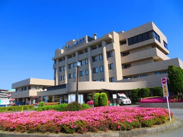 友仁山崎病院（常勤）の介護職求人メイン写真1